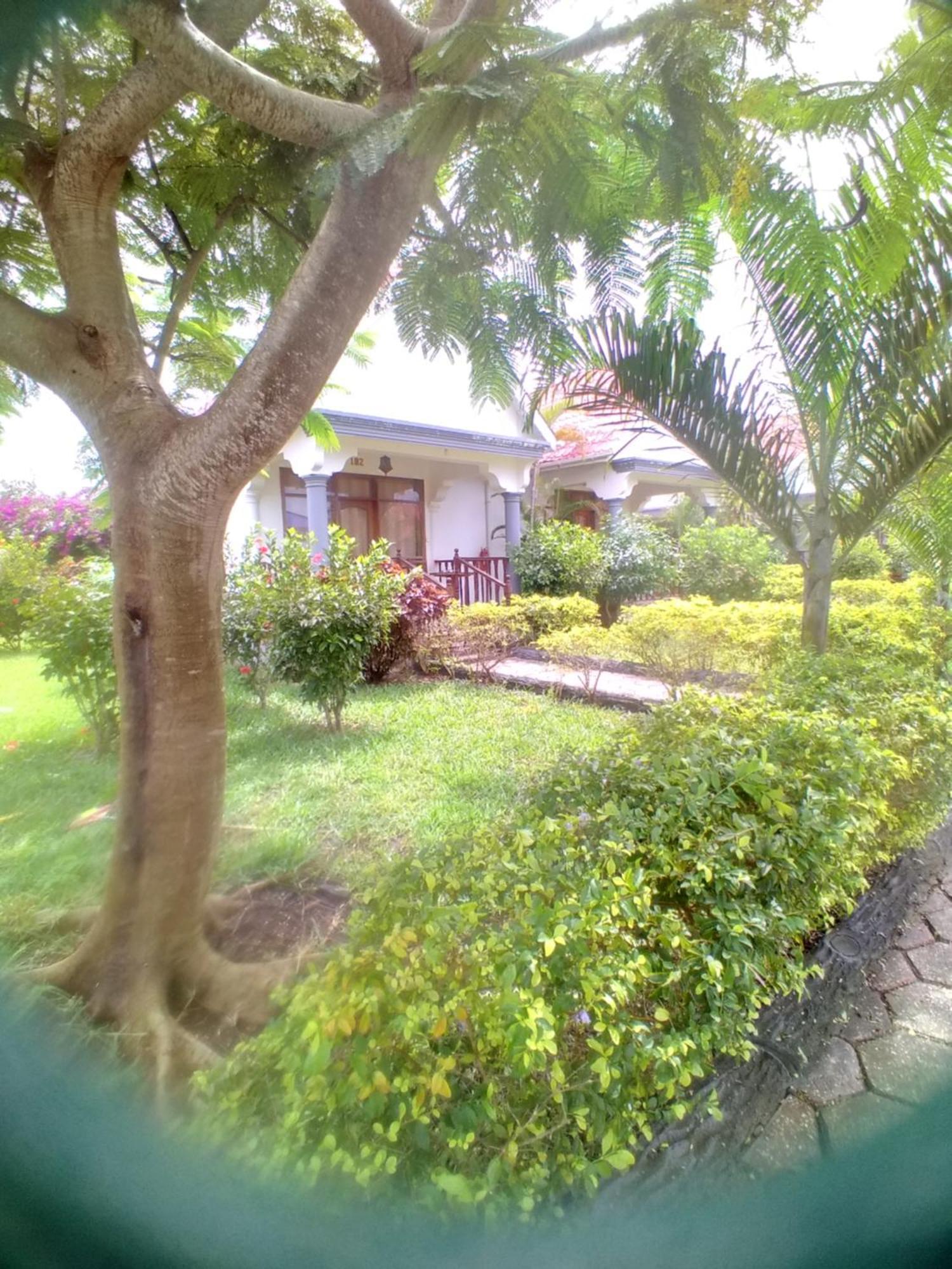 Relax Hotel Taj นูงวี ภายนอก รูปภาพ